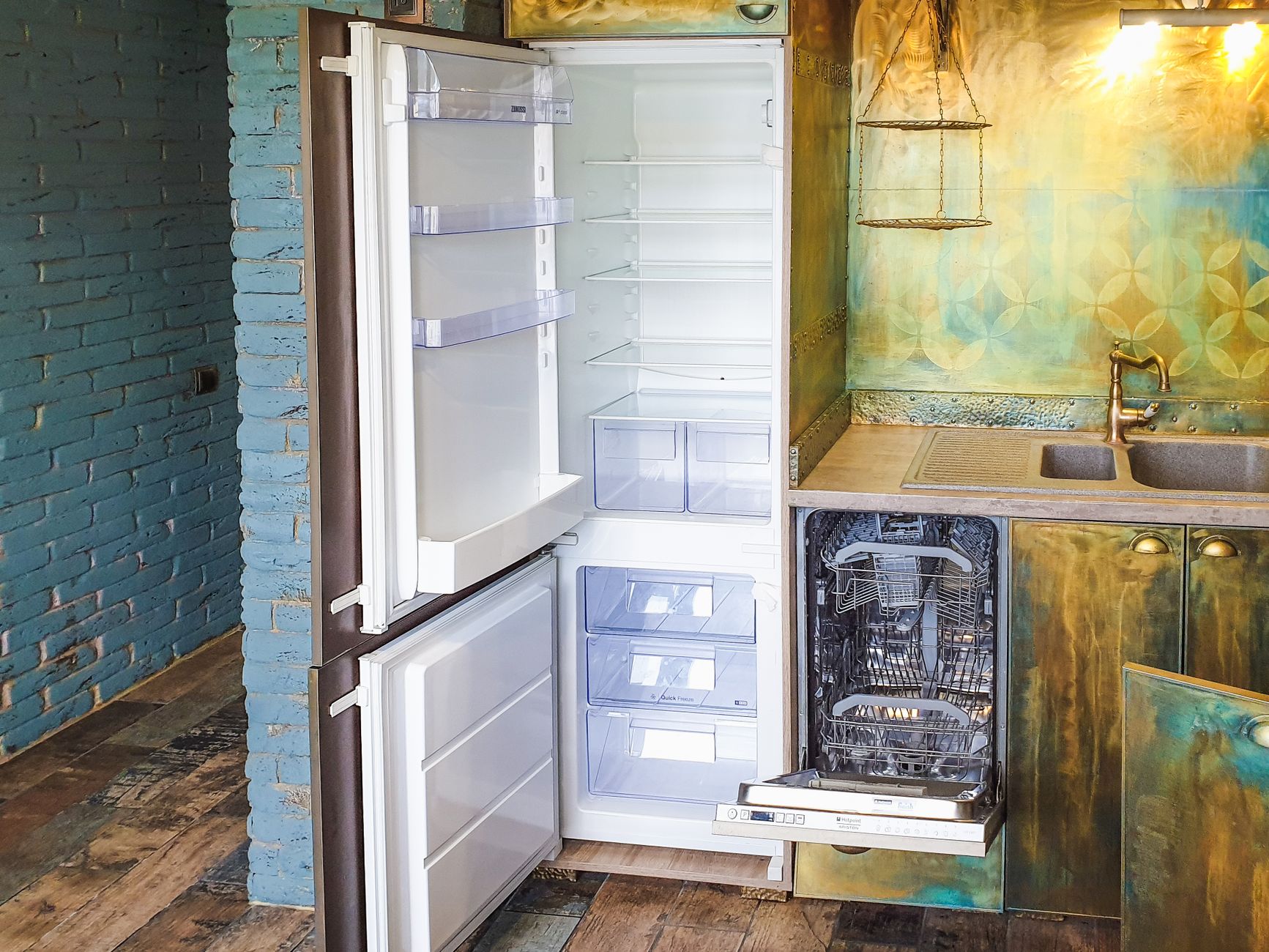 Dépannage frigo équipe à Mérignac